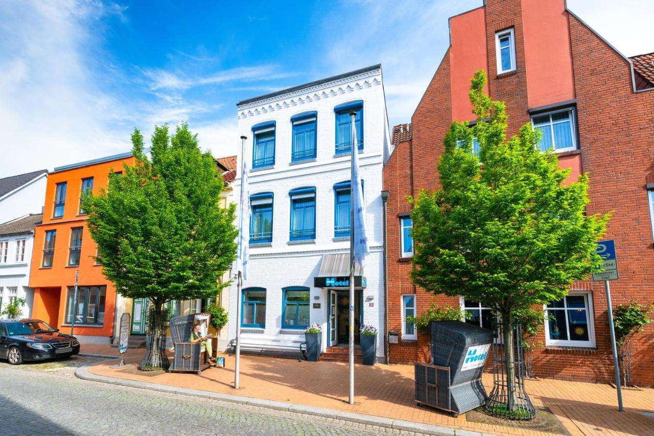 Nordsee-Hotel Hinrichsen ฮูซุม ภายนอก รูปภาพ